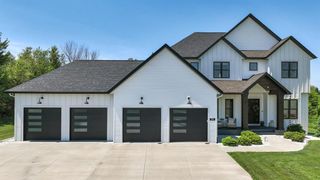 S8908 Chestnut Road, Eau Claire, WI 54701