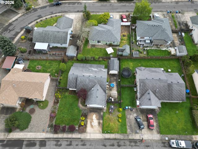 1216 E THIRD Ave, Sutherlin, OR 97479