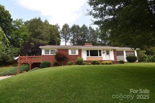29 Belmont Street, Canton, NC 28716