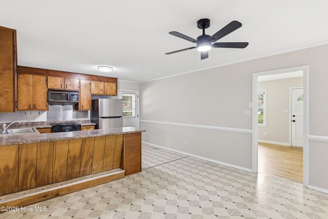 5506 Andover Road, Wilmington, NC 28403