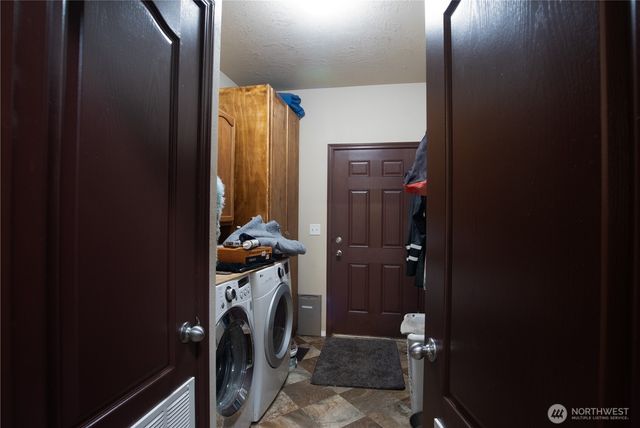 31610 114th Street E, Graham, WA 98338
