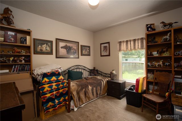 31610 114th Street E, Graham, WA 98338