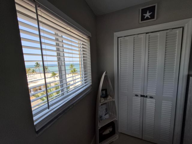 1815 N SURF Road 503, Hollywood, FL 33019