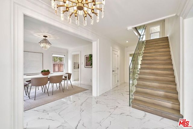 860 S Norton Avenue, Los Angeles, CA 90005