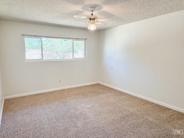 2004 Birchwood Court, Bakersfield, CA 93309