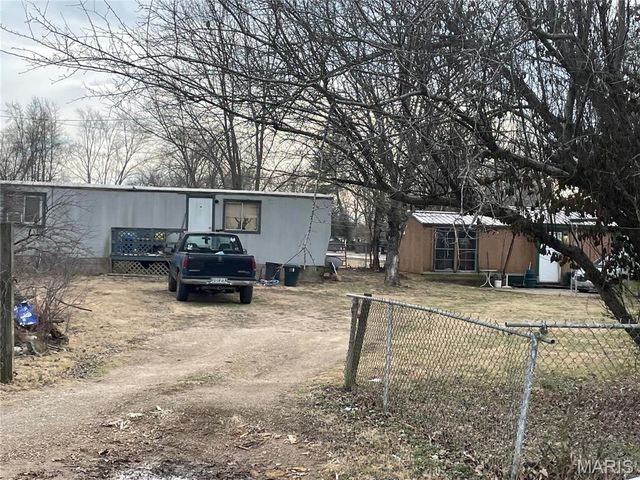 111 Corrigan St., Piedmont, MO 63957