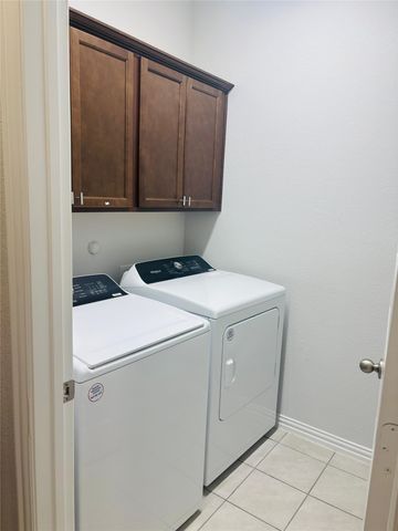 1917 Briar Rose Drive, Denton, TX 76207