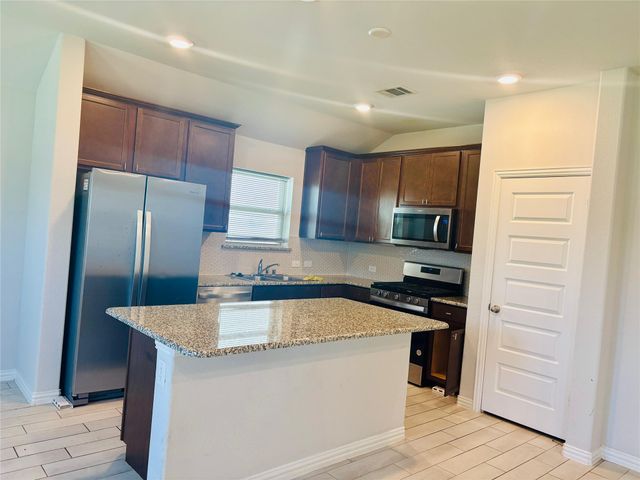 1917 Briar Rose Drive, Denton, TX 76207