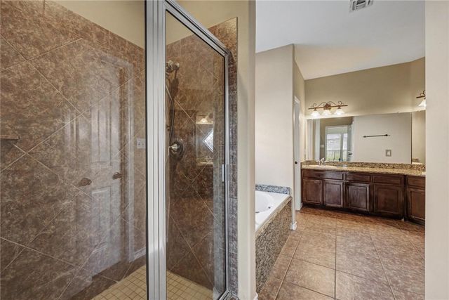 6741 Wall St, Corpus Christi, TX 78414