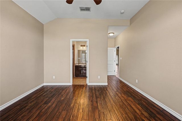 6741 Wall St, Corpus Christi, TX 78414