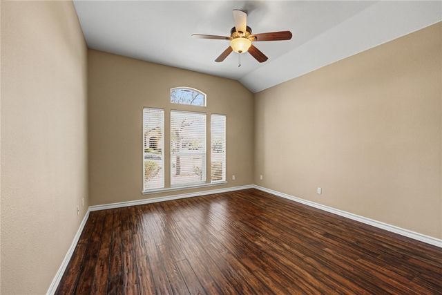 6741 Wall St, Corpus Christi, TX 78414