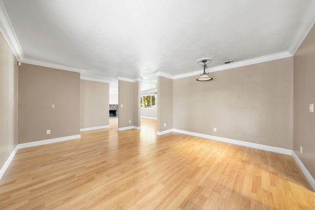 8930 Genoa Ave, Orangevale, CA 95662