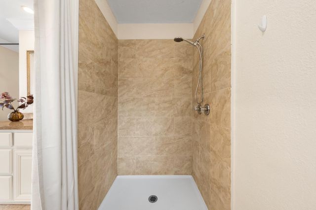 8930 Genoa Ave, Orangevale, CA 95662