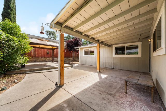 8930 Genoa Ave, Orangevale, CA 95662