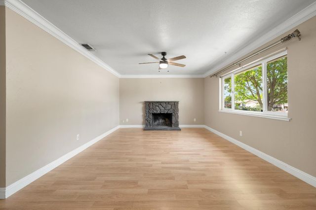 8930 Genoa Ave, Orangevale, CA 95662