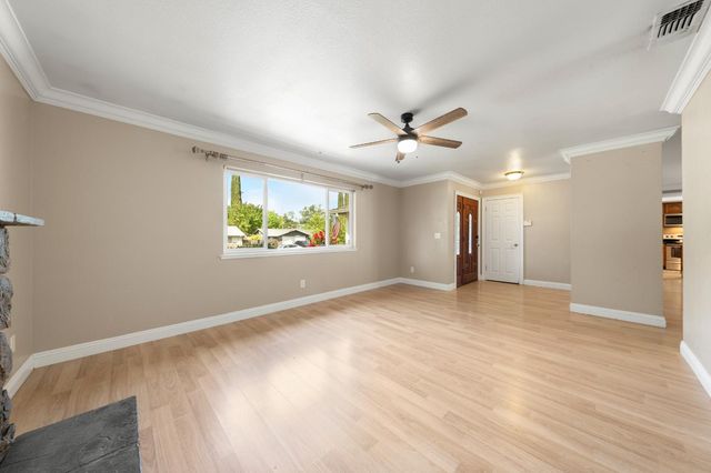 8930 Genoa Ave, Orangevale, CA 95662