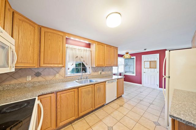32 Tamburlane Ridge, Weymouth, MA 02190
