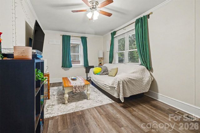 405 Killian Avenue, Mount Holly, NC 28120