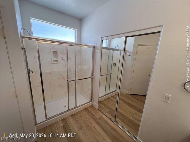 8027 Sapphire Cove Avenue, Las Vegas, NV 89117