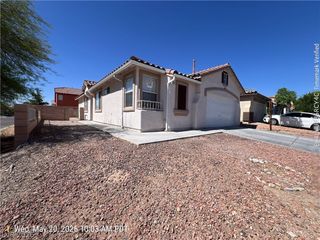 8027 Sapphire Cove Avenue, Las Vegas, NV 89117