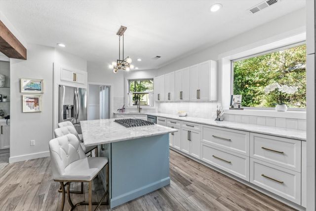 57 Cascade Springs Place, The Woodlands, TX 77381