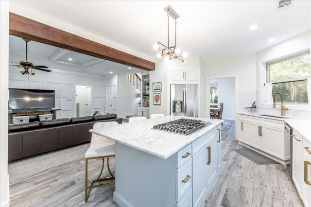 57 Cascade Springs Place, The Woodlands, TX 77381