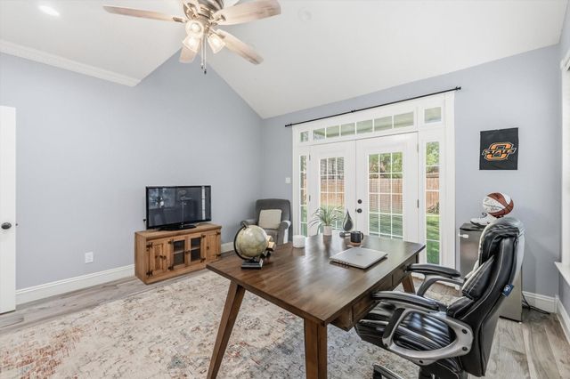 57 Cascade Springs Place, The Woodlands, TX 77381