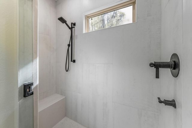 57 Cascade Springs Place, The Woodlands, TX 77381