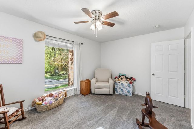 57 Cascade Springs Place, The Woodlands, TX 77381