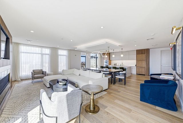 191 Washington St 711, Boston, MA 02135