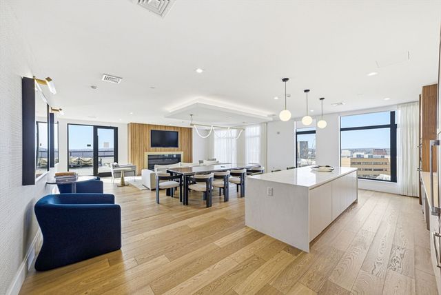 191 Washington St 711, Boston, MA 02135