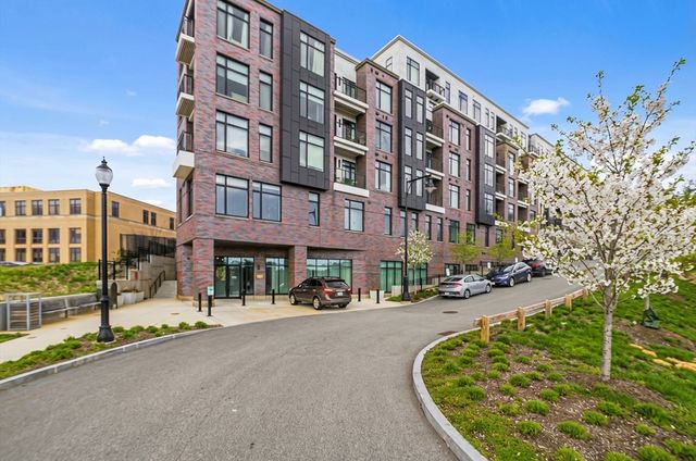 191 Washington St 711, Boston, MA 02135