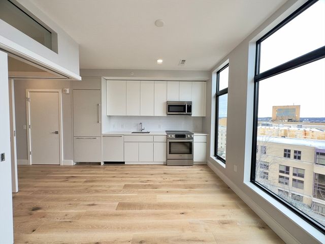 191 Washington St 711, Boston, MA 02135