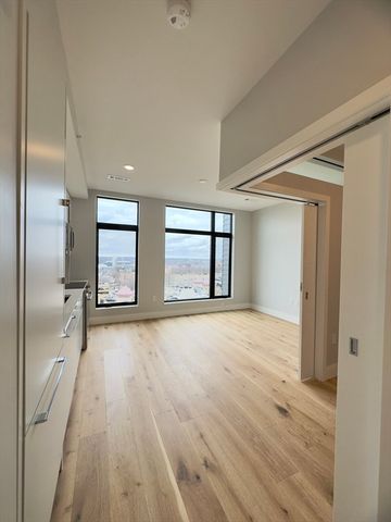 191 Washington St 711, Boston, MA 02135