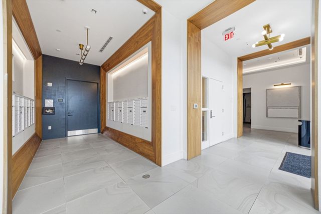 191 Washington St 711, Boston, MA 02135