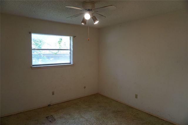 5410 Marshfield Court, Arlington, TX 76016