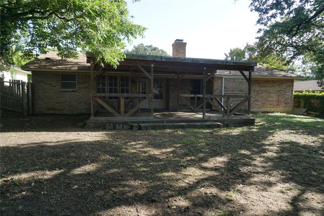 5410 Marshfield Court, Arlington, TX 76016
