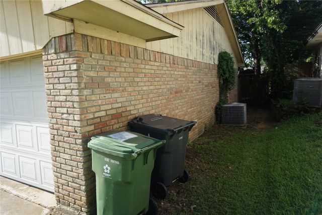 5410 Marshfield Court, Arlington, TX 76016