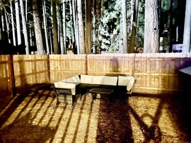 541 Georgia Street, Big Bear Lake, CA 92315