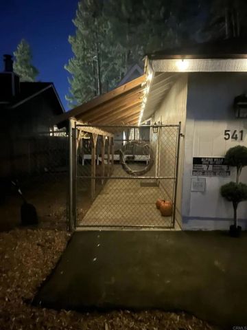 541 Georgia Street, Big Bear Lake, CA 92315