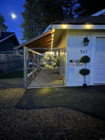 541 Georgia Street, Big Bear Lake, CA 92315
