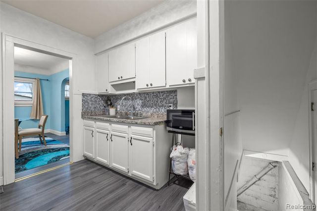 16135 Braile Street, Detroit, MI 48219