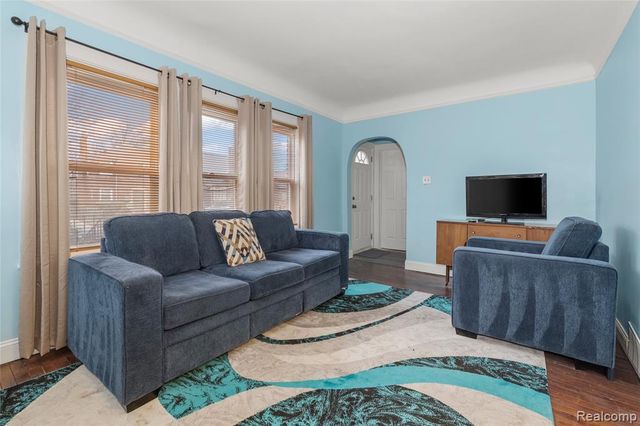 16135 Braile Street, Detroit, MI 48219