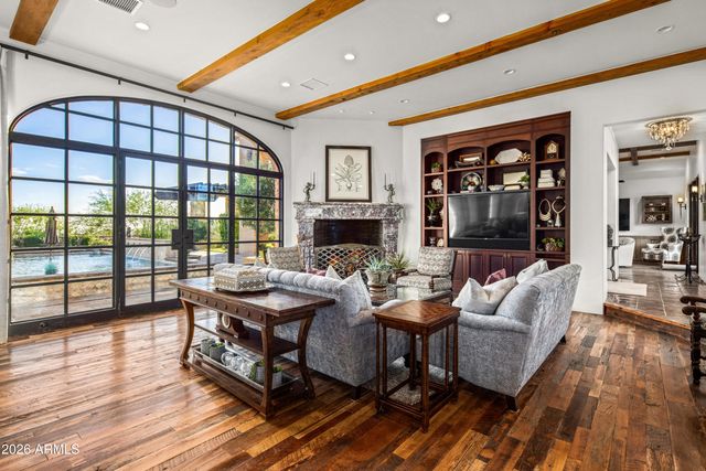 10832 E WINTER SUN Drive, Scottsdale, AZ 85262