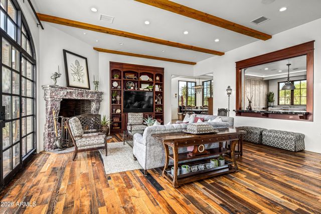 10832 E WINTER SUN Drive, Scottsdale, AZ 85262