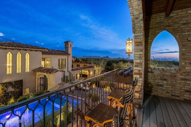 10832 E WINTER SUN Drive, Scottsdale, AZ 85262