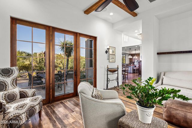 10832 E WINTER SUN Drive, Scottsdale, AZ 85262