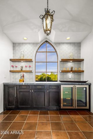 10832 E WINTER SUN Drive, Scottsdale, AZ 85262