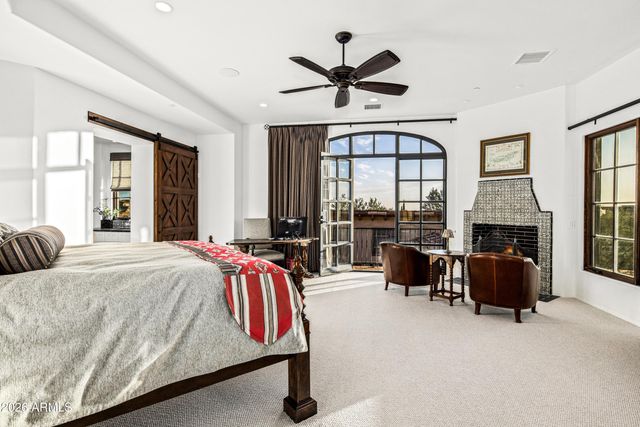 10832 E WINTER SUN Drive, Scottsdale, AZ 85262