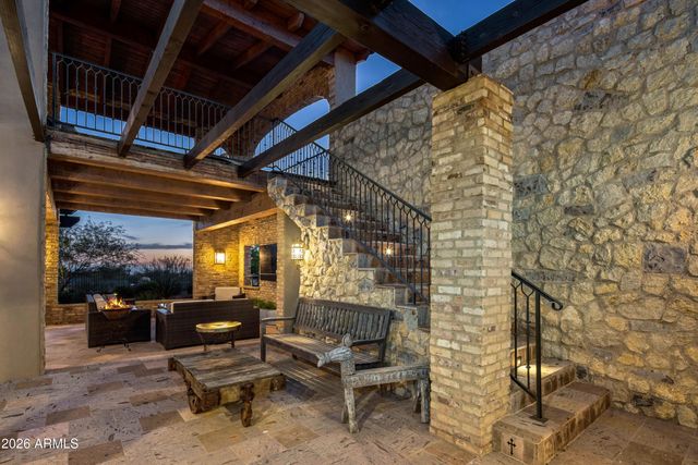 10832 E WINTER SUN Drive, Scottsdale, AZ 85262